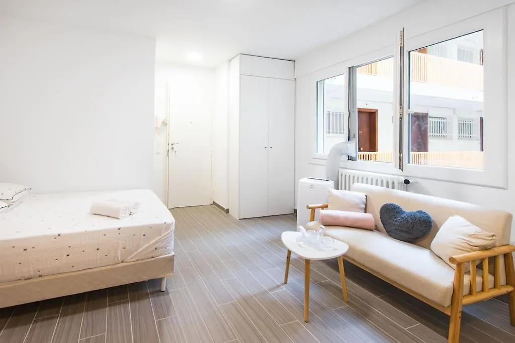 Studio Renove - Residence Front De Mer - Menton Apartment