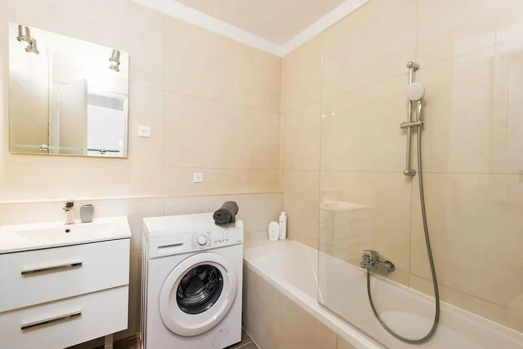 Studio Renove - Residence Front De Mer - Menton 0*,