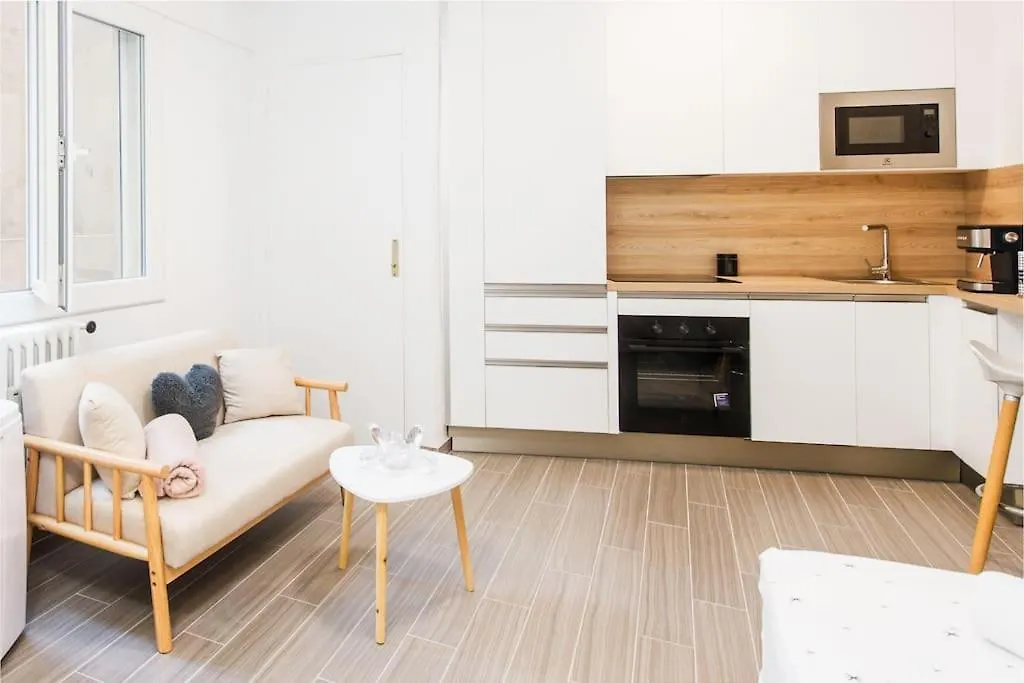 Studio Renove - Residence Front De Mer - Menton contacts
